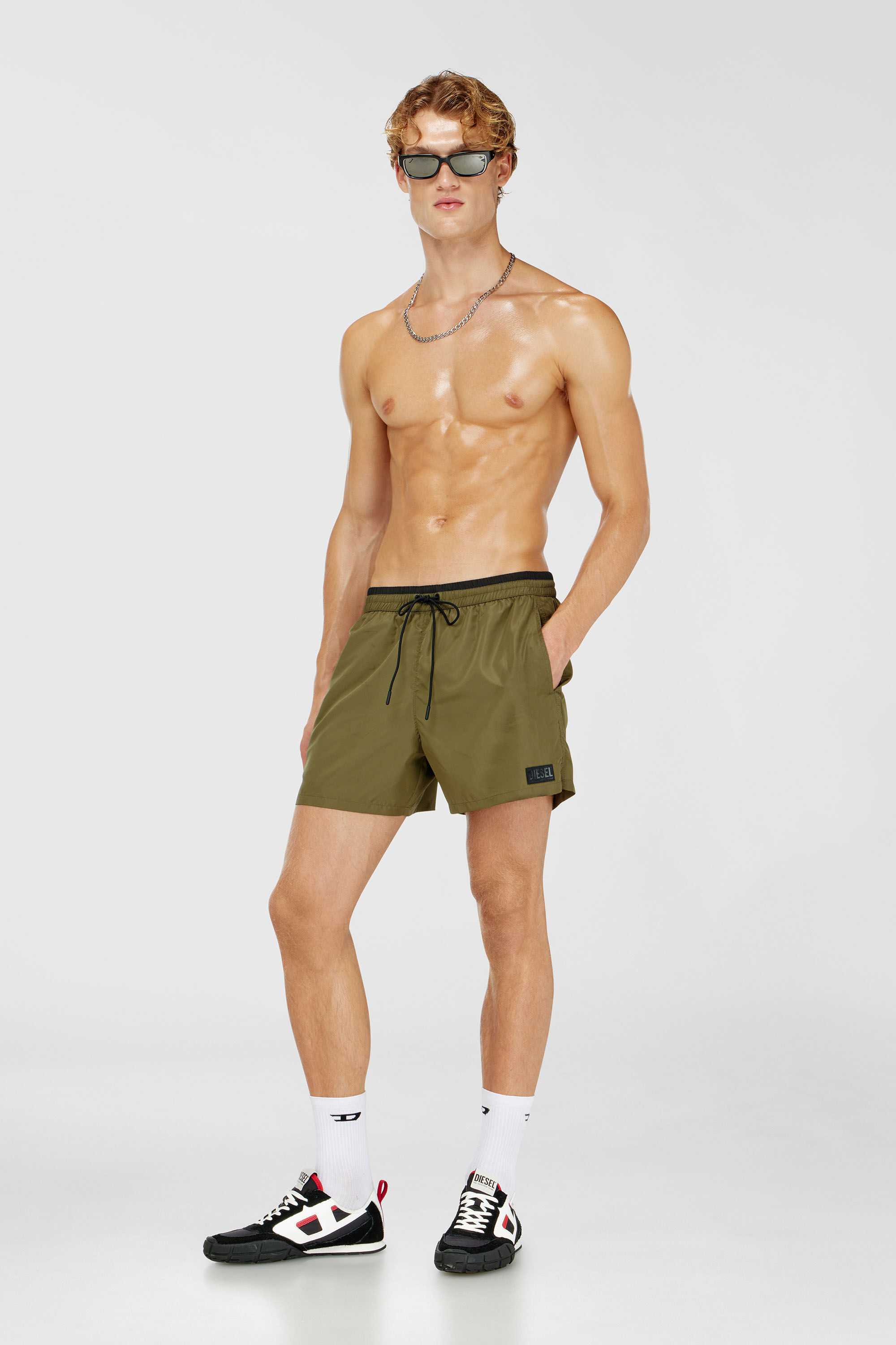 Diesel - JOEL-37-D-CORE, Man's Swim shorts with contrast waist trim in Green - 2