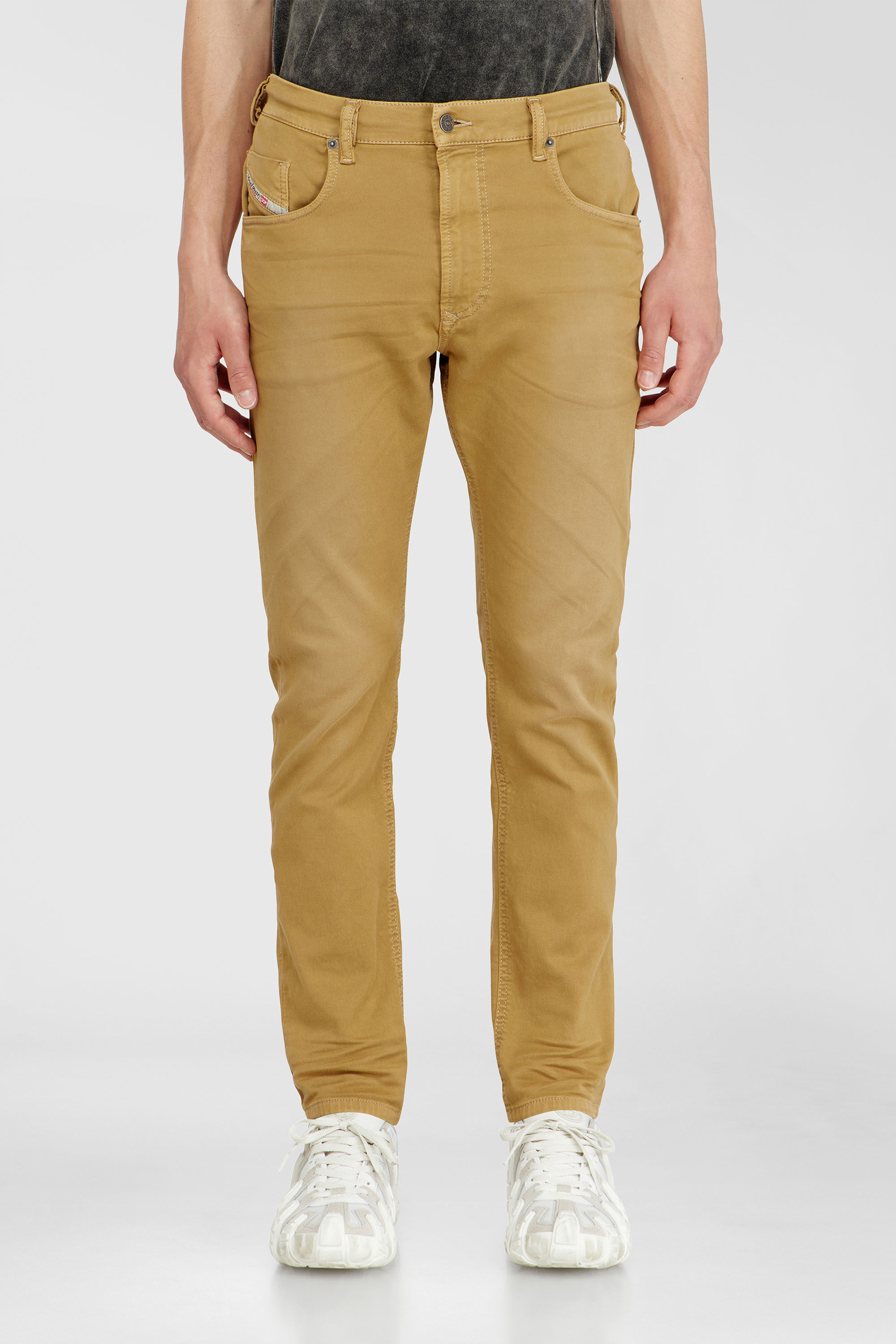 Diesel - Man's Regular 2032 D-Krooley-BW Joggjeans&reg; 0670M, Dark Beige - 4