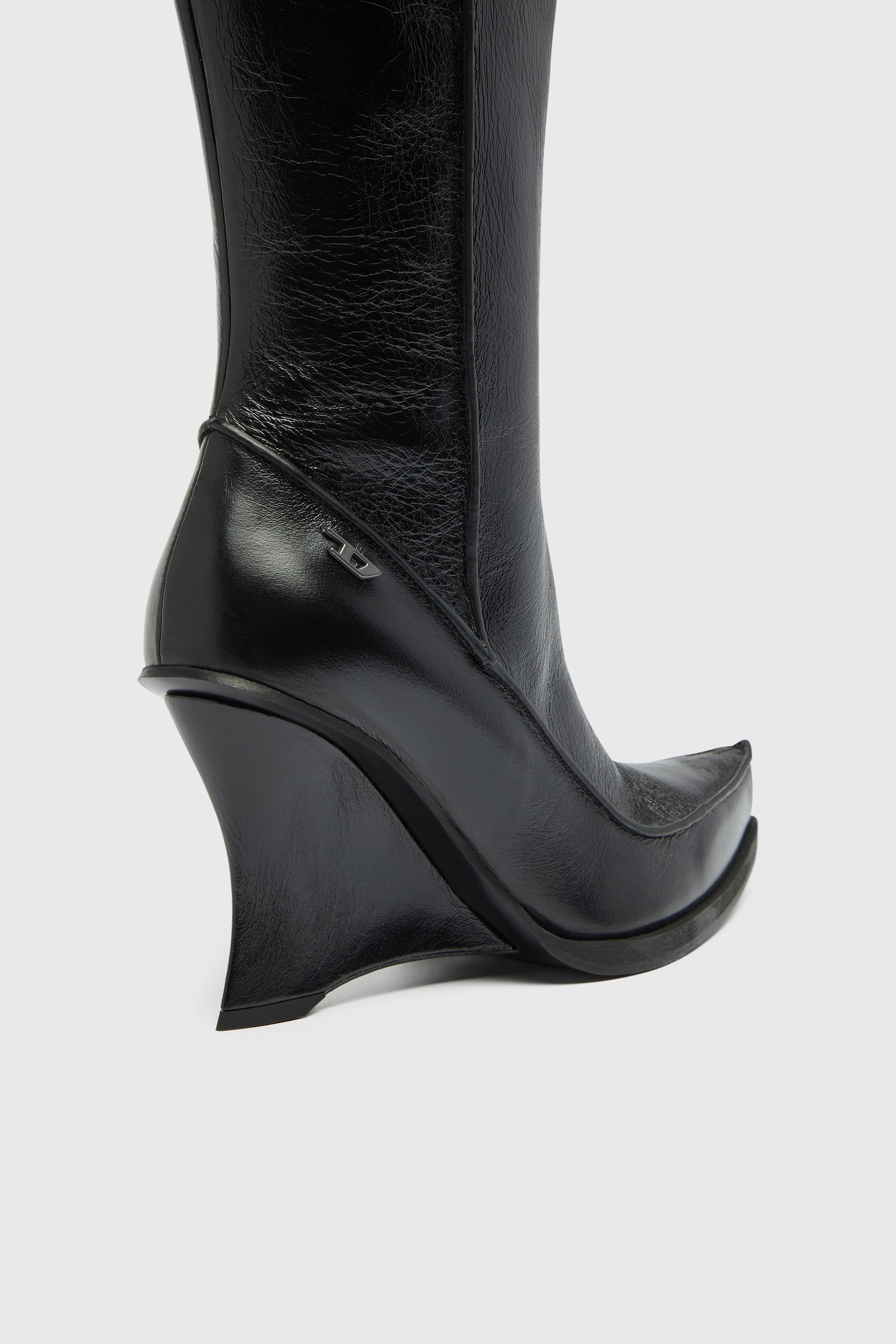 Diesel - D-LUCETTE-90-KB W, Woman's D-Lucette-Knee-high boots in leather in null - 4