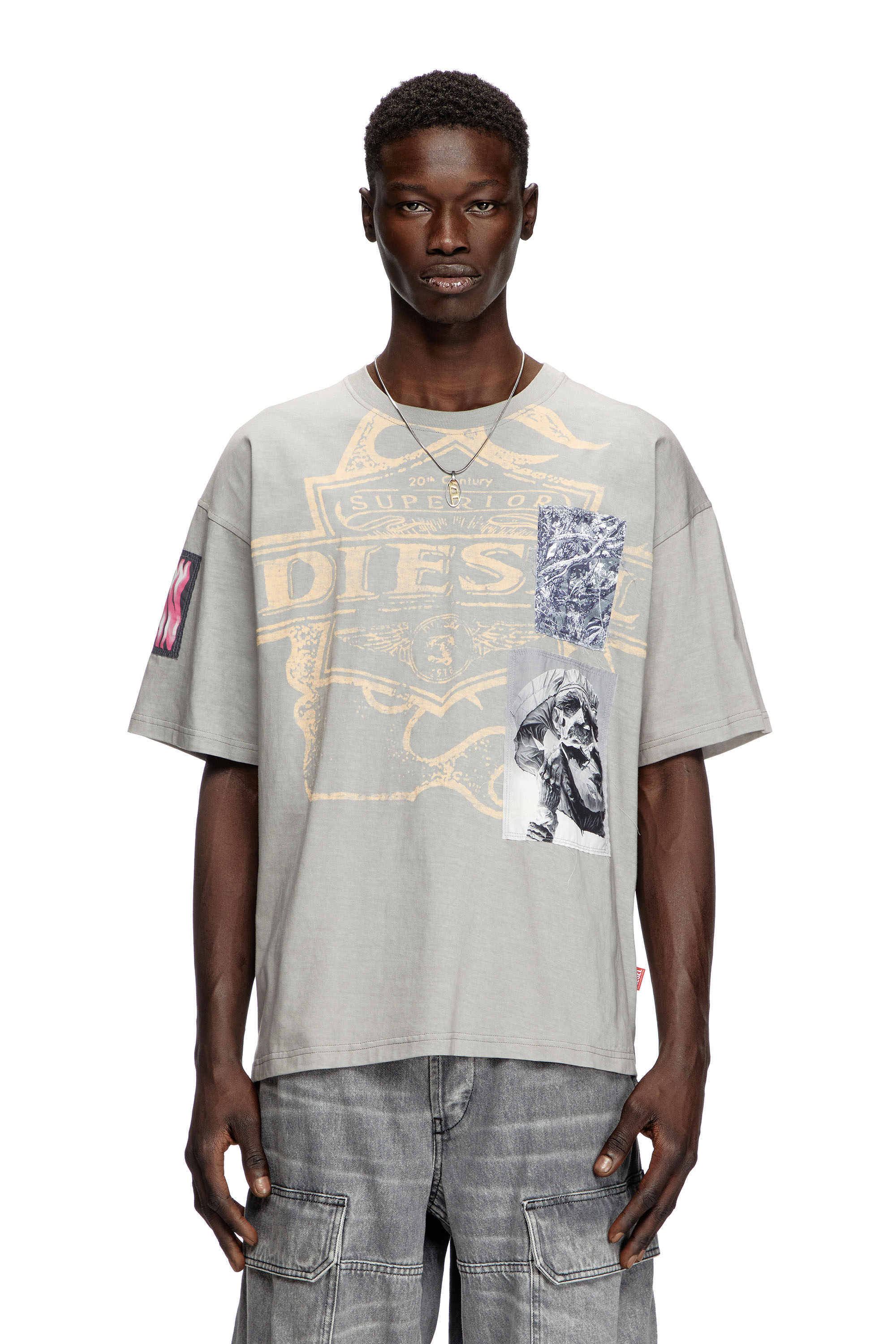 Diesel - T-BOXT-SLITS-R8, Man's T-shirt with patch detail in Grey - 1