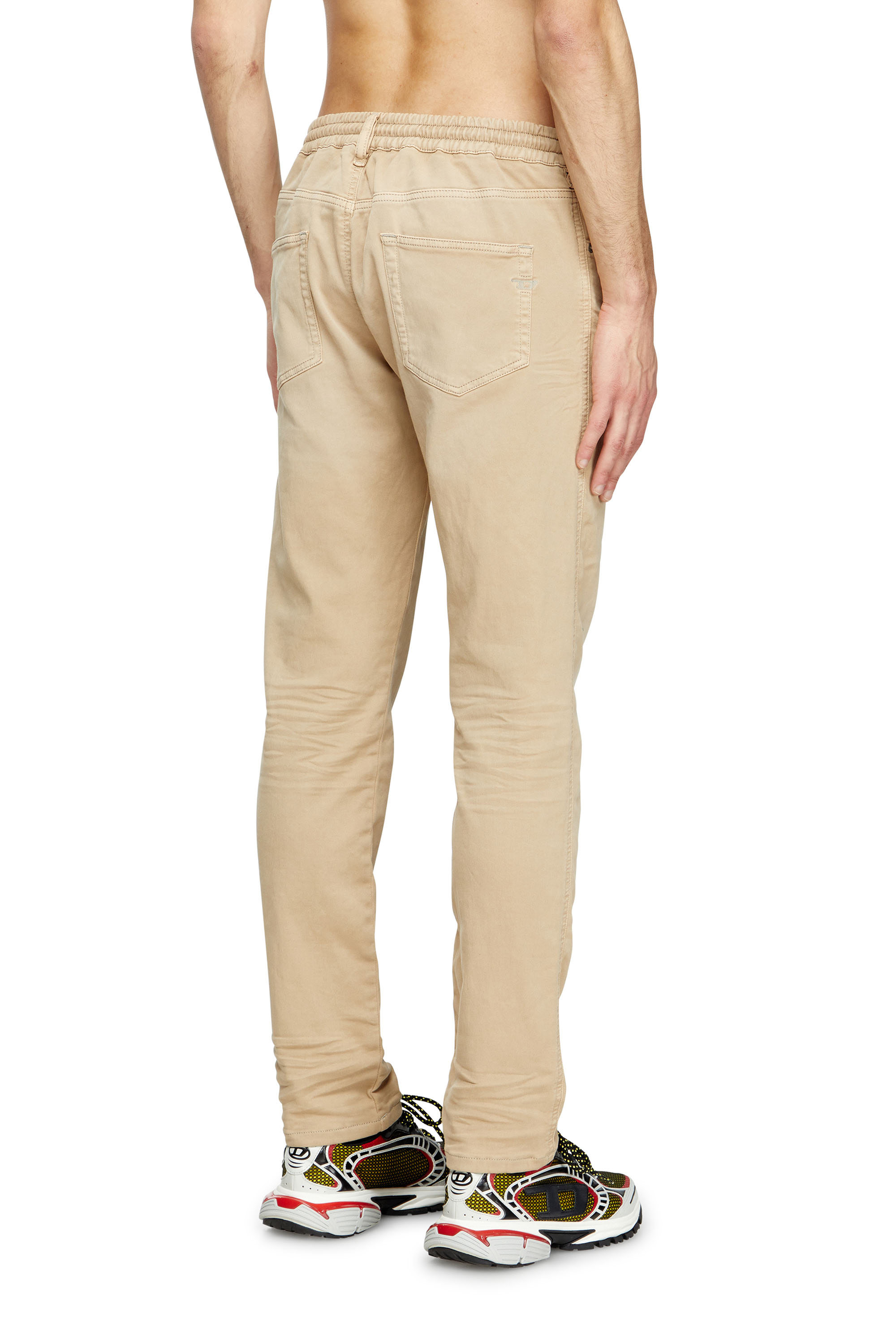 Diesel - Man's Slim 2062 D-Strukt Joggjeans® 0670M, Light Brown - 4
