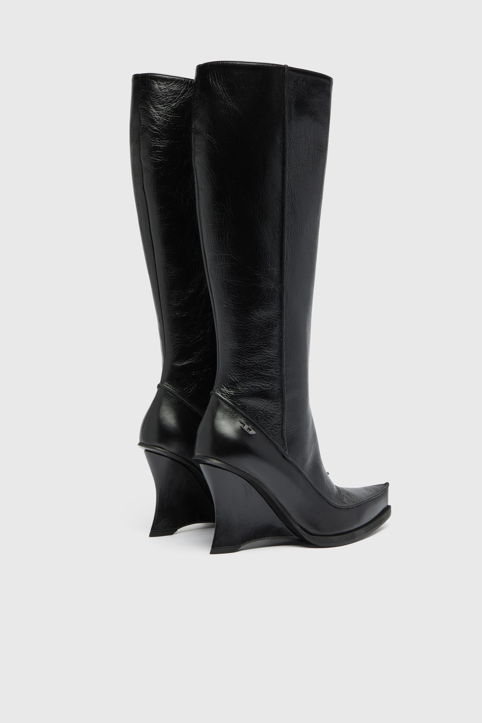 Diesel - D-LUCETTE-90-KB W, Woman's D-Lucette-Knee-high boots in leather in null - 3