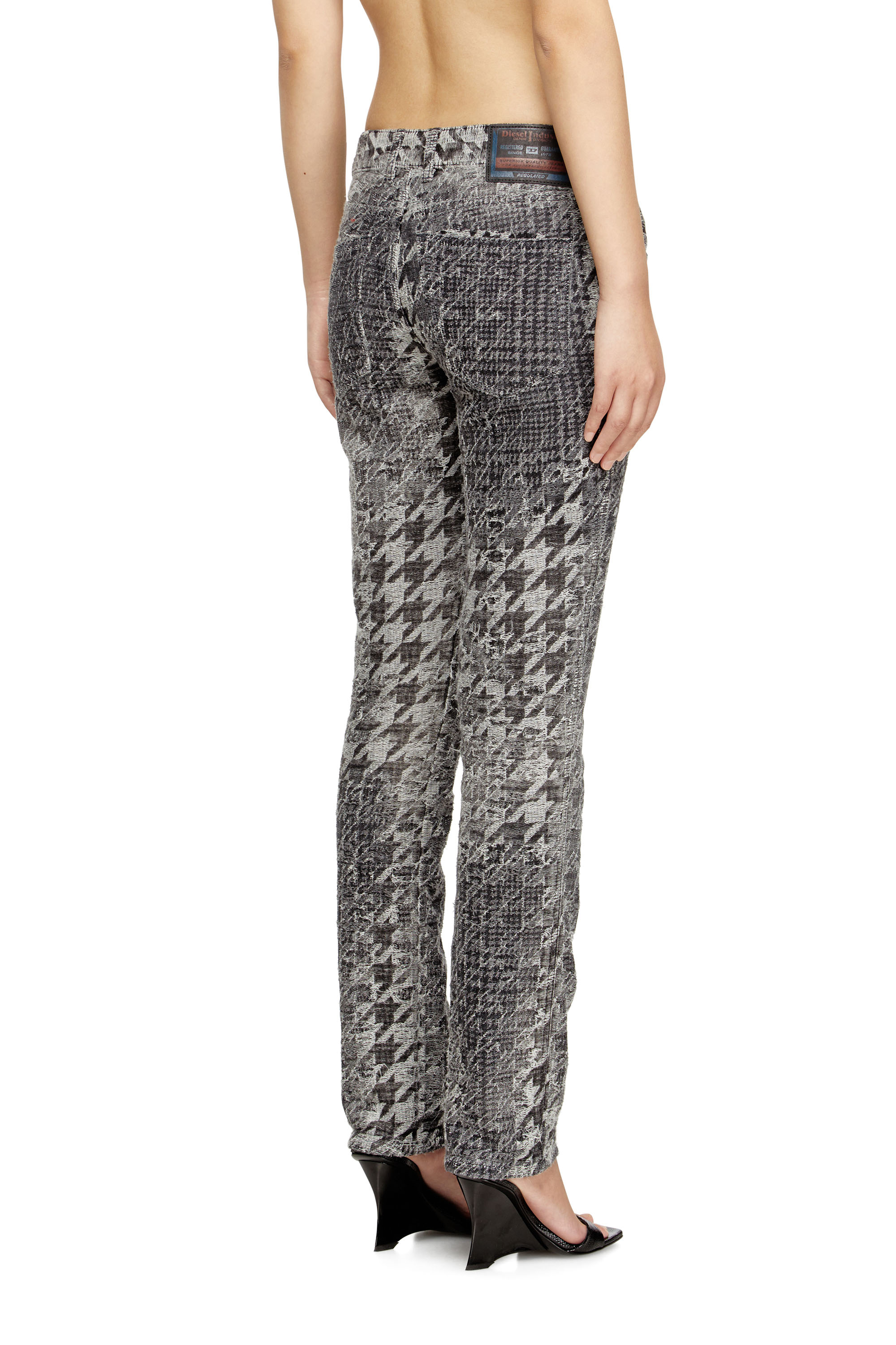 Diesel - Woman's Slim Jeans 1992 D-Jiann 0CEBN, Black/Dark grey - 4