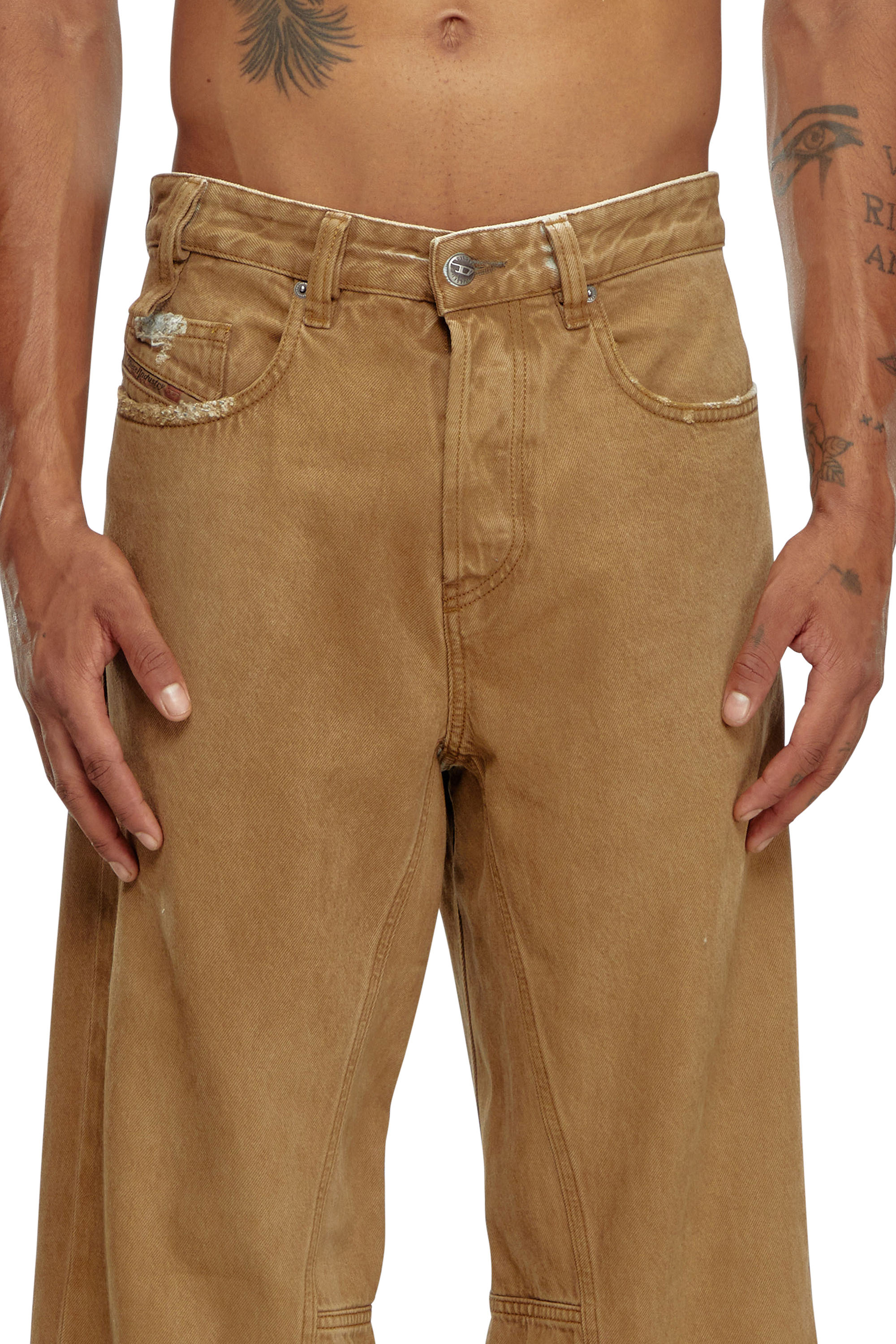 Diesel - Man's Relaxed Jeans 2001 D-Macro 09J82, Light Brown - 6