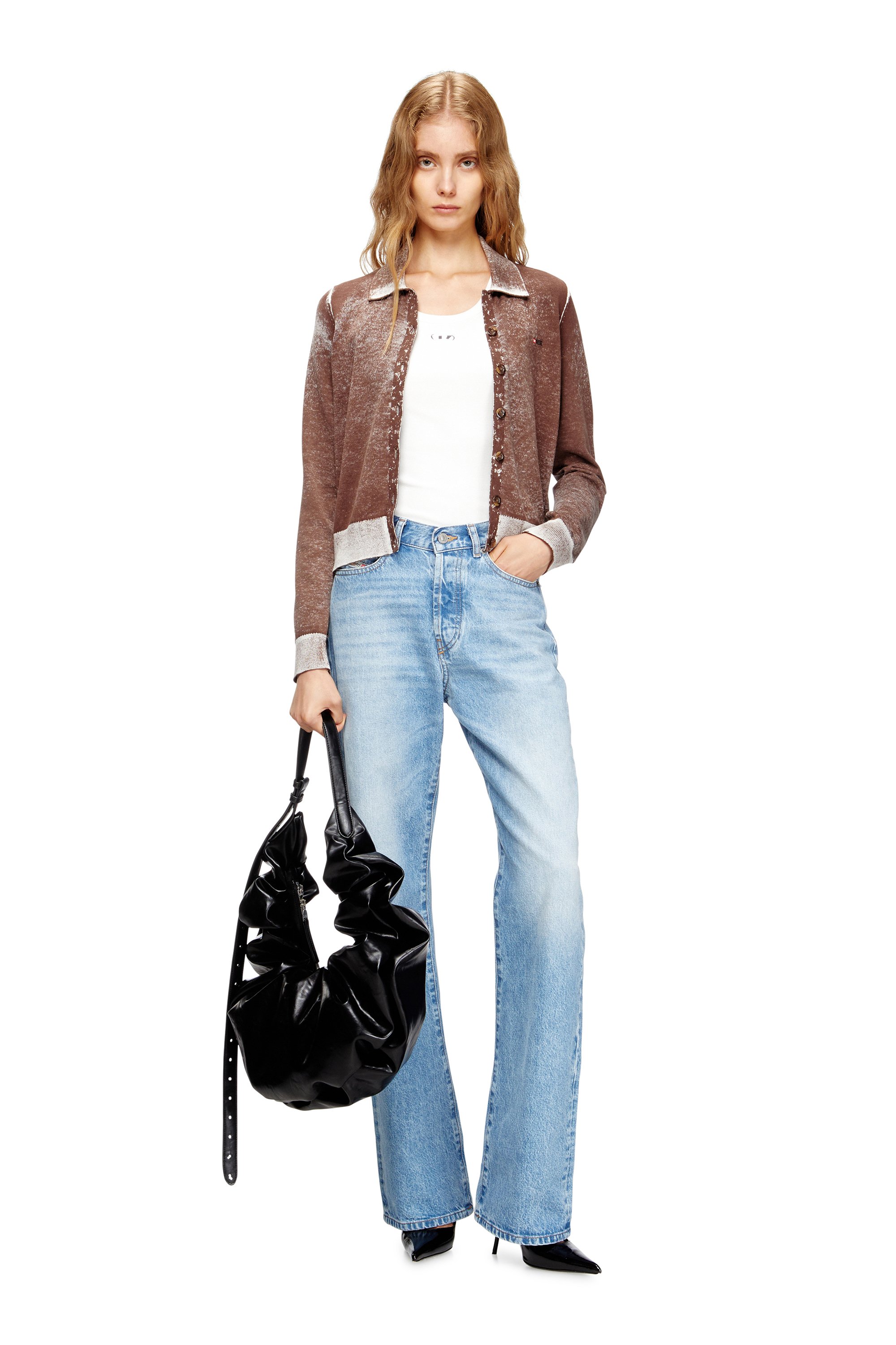 Diesel - GRAB-D HOBO L, Woman's Grab-D L-Large scrunched hobo bag in shiny PU in Black - 2