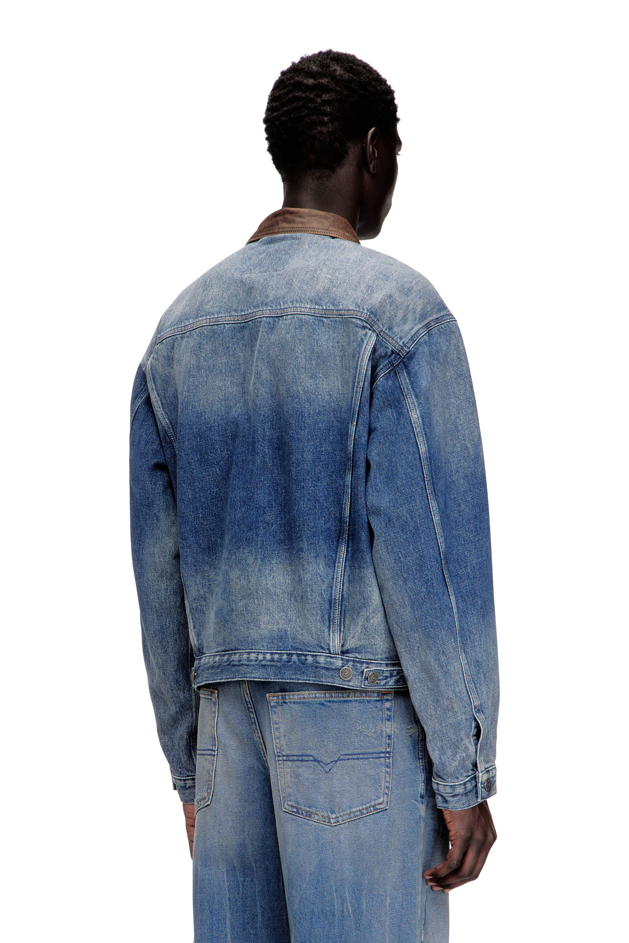 Diesel - D-DENVER-S1, Unisex's Denim trucker jacket with contrast leather trims in Blue - 4