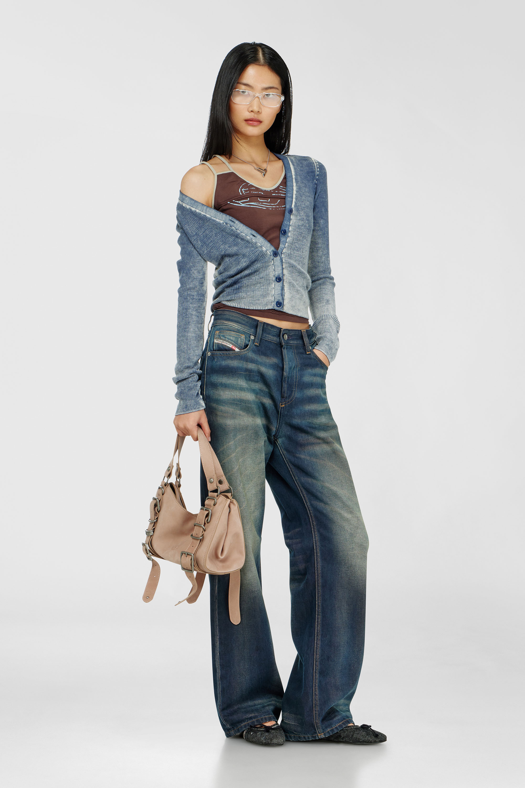 Diesel - D-ONE TOPHANDLE S, Woman's D-One-Small top-handle bag in treated leather in Face Powder - 1