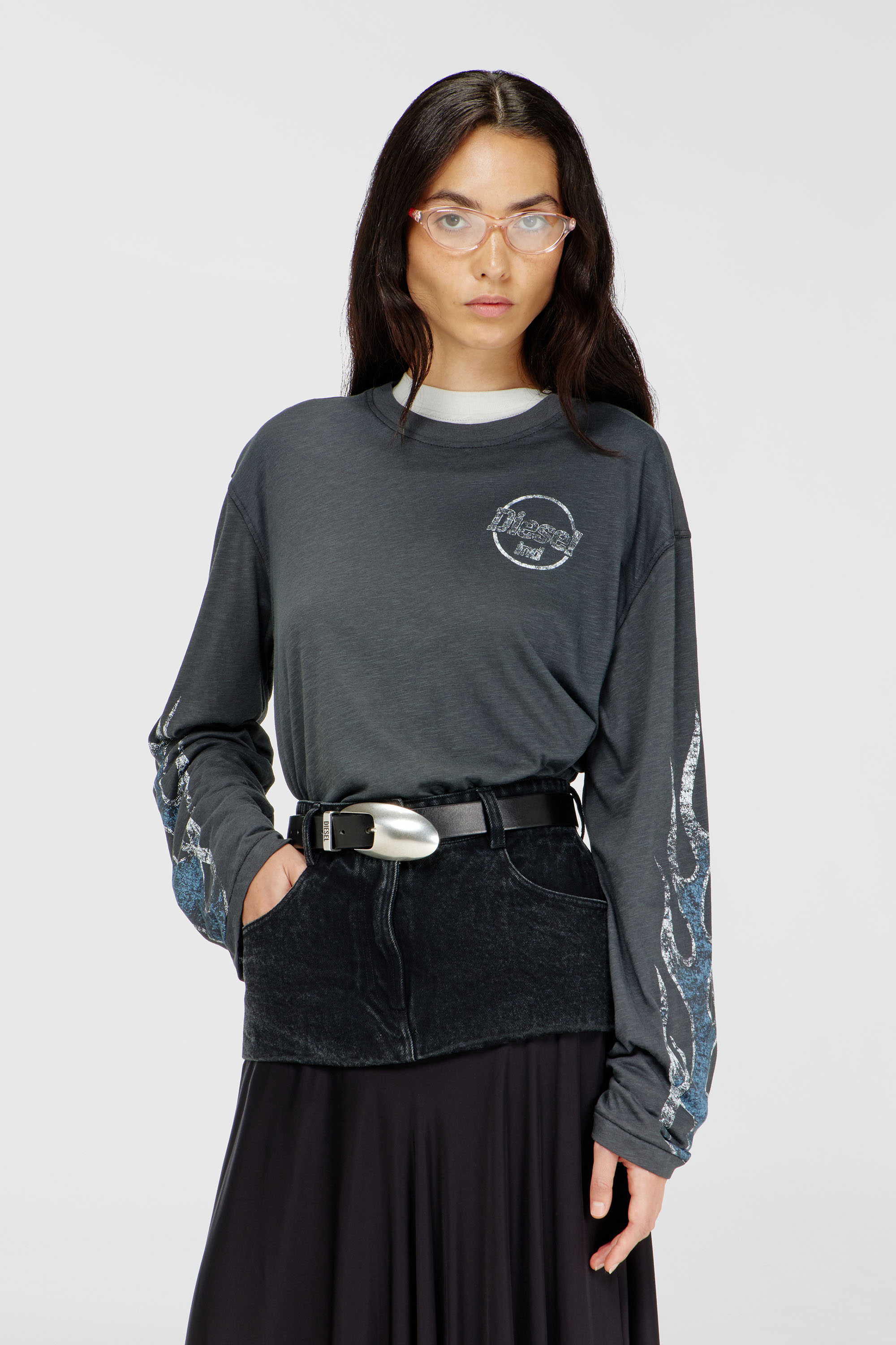 Diesel - T-HILARY-LS-B3, Woman's Long-sleeve T-shirt in slub jersey with crack print in Dark grey - 2